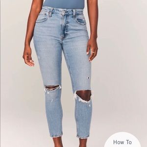 Brand new with tags Abercrombie and Fitch jeans. Size 28 LONG